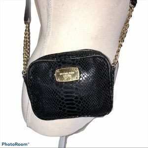 Michael Kors crossbody Purse